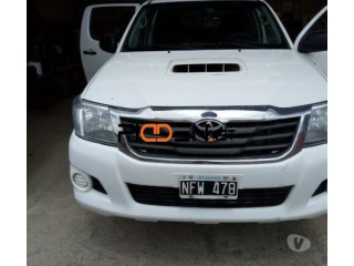 TOYOTA 2013. MUY BUENA 2.5 DOBLE CABINA CORDOBA DUEÑO