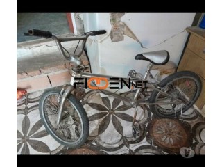 Vendo bicicleta cromada