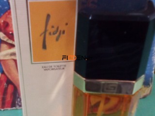 Perfume Fidji 100 ml antiguo original discontinuo