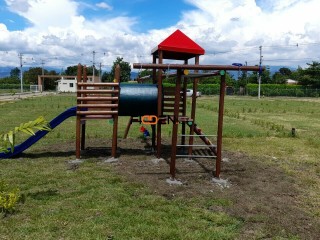 Fabricamos parques de madera. Cotiza ya mismo.